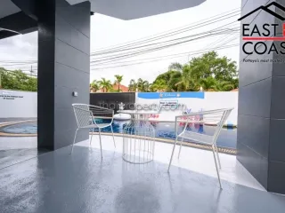 Haus zum Kauf mit 6 Zimmer in Bang Lamung, Chonburi