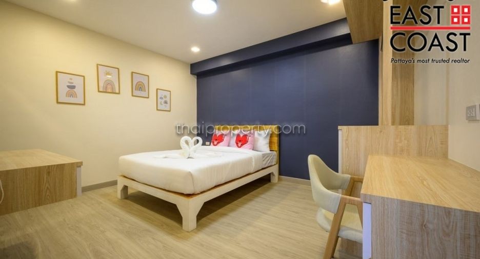 For sale 6 bedrooms house in Bang Lamung, Chonburi