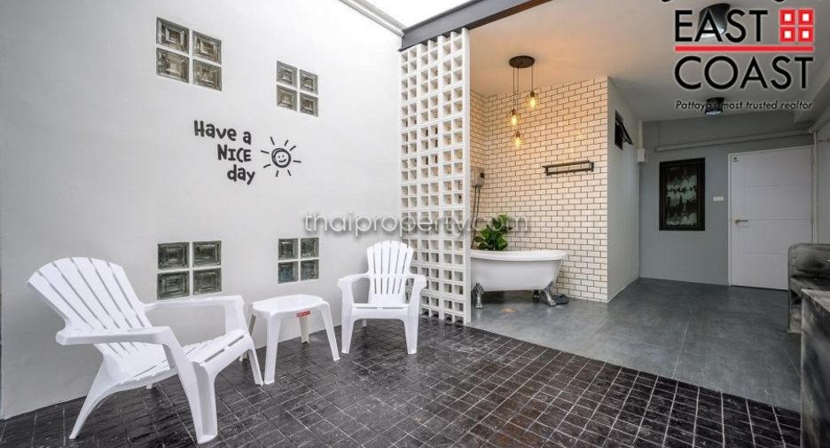 For sale 6 bedrooms house in Bang Lamung, Chonburi