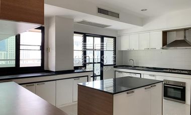 For rent 4 bed condo in Khlong Toei, Bangkok