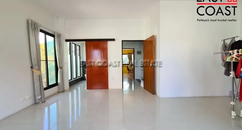 Casa en venta de 4 habitaciones en Bang Lamung, Chonburi