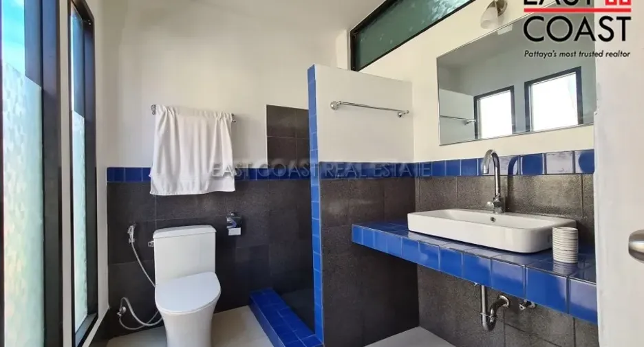 Casa en venta de 4 habitaciones en Bang Lamung, Chonburi