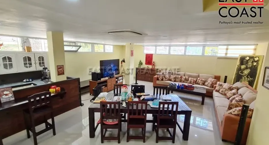 Casa en venta de 4 habitaciones en Bang Lamung, Chonburi