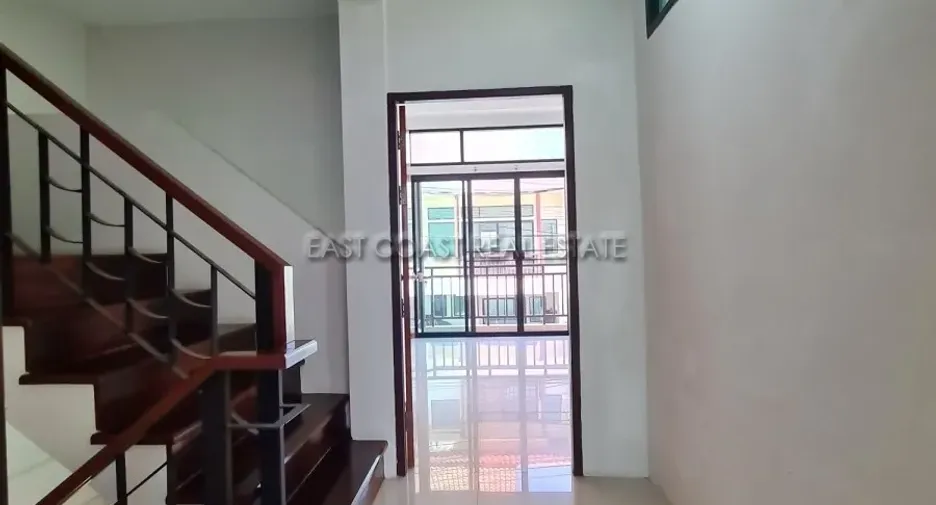 Casa en venta de 4 habitaciones en Bang Lamung, Chonburi