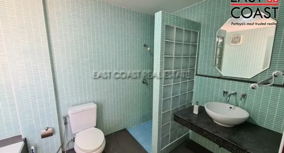 Casa en venta de 4 habitaciones en Bang Lamung, Chonburi