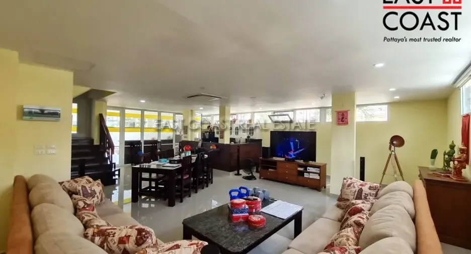 Casa en venta de 4 habitaciones en Bang Lamung, Chonburi