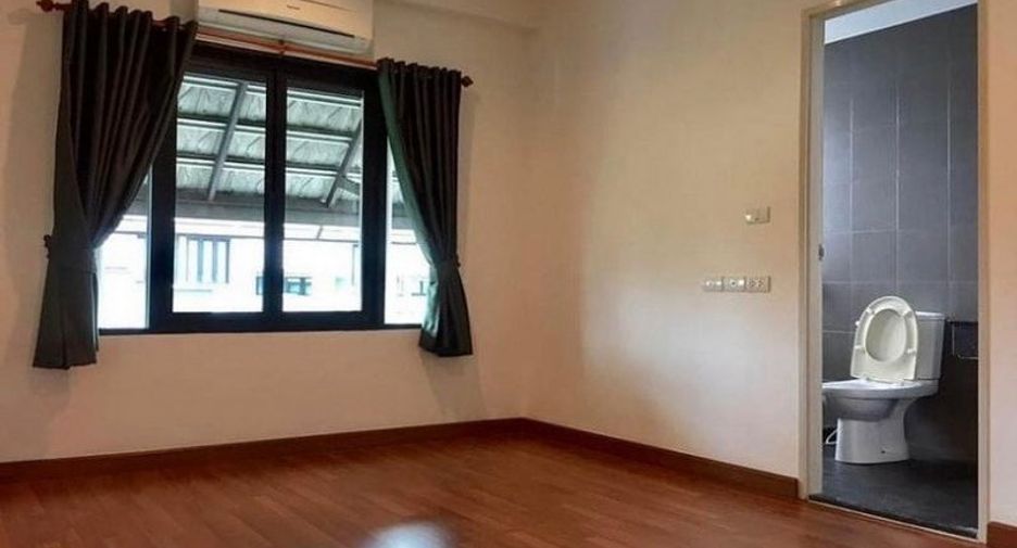 For rent 6 bed office in Suan Luang, Bangkok