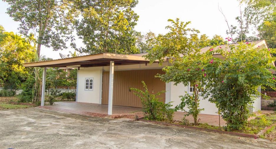 Casa en venta de 5 habitaciones en Khueang Nai, Ubon Ratchathani