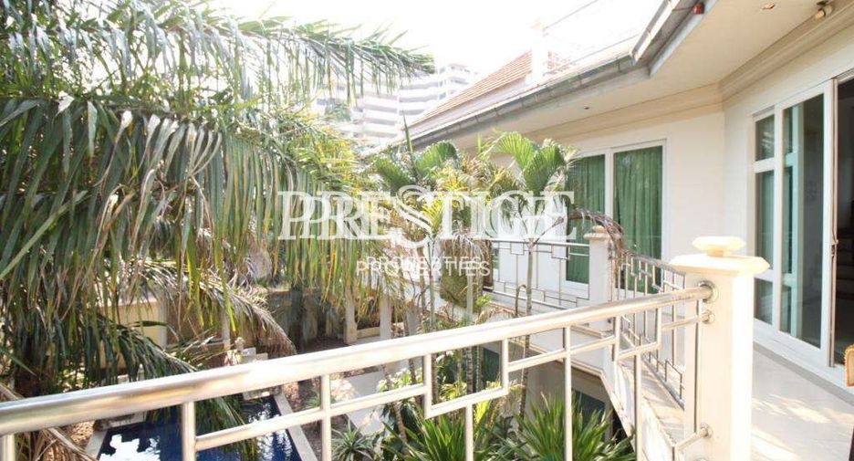 For rent and for sale 4 bedrooms house in Bang Lamung, Chonburi