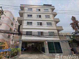 For sale 28 bed apartment in Lat Phrao, Bangkok