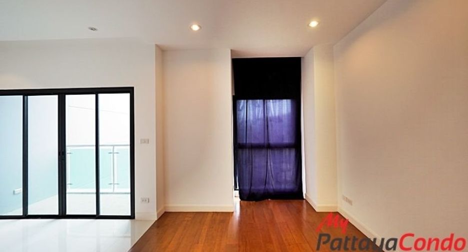 For sale 1 Beds condo in Bang Lamung, Chonburi