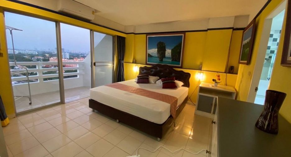 For sale 1 bed condo in Bang Lamung, Chonburi