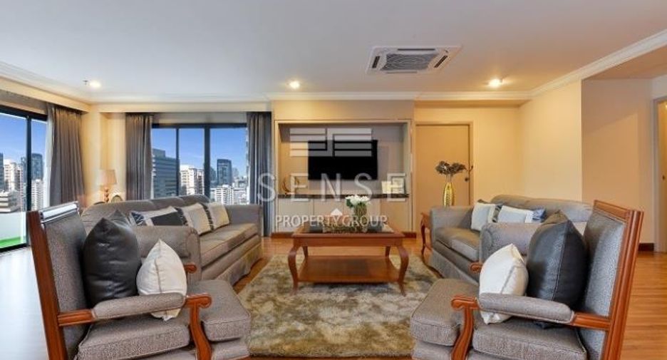 Condo en alquiler de 3 habitaciones en Watthana, Bangkok