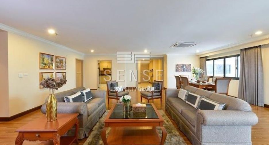 Condo en alquiler de 3 habitaciones en Watthana, Bangkok