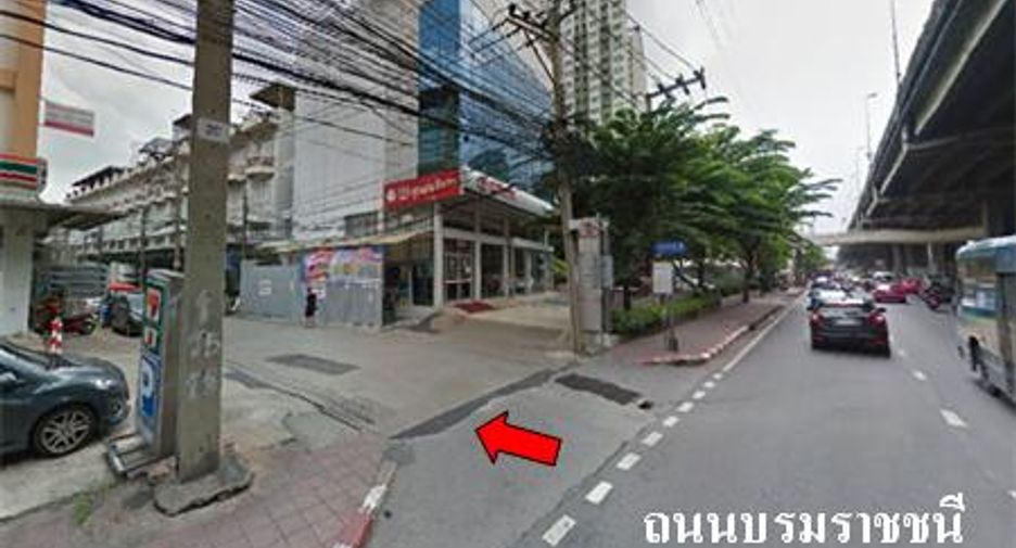 For sale studio apartment in Bang Phlat, Bangkok