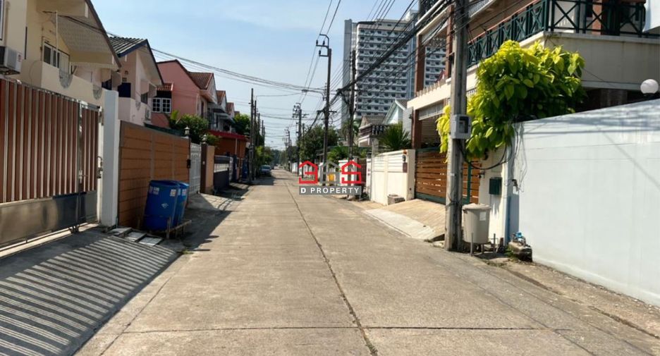 Casa en venta de 3 habitaciones en Bang Na, Bangkok