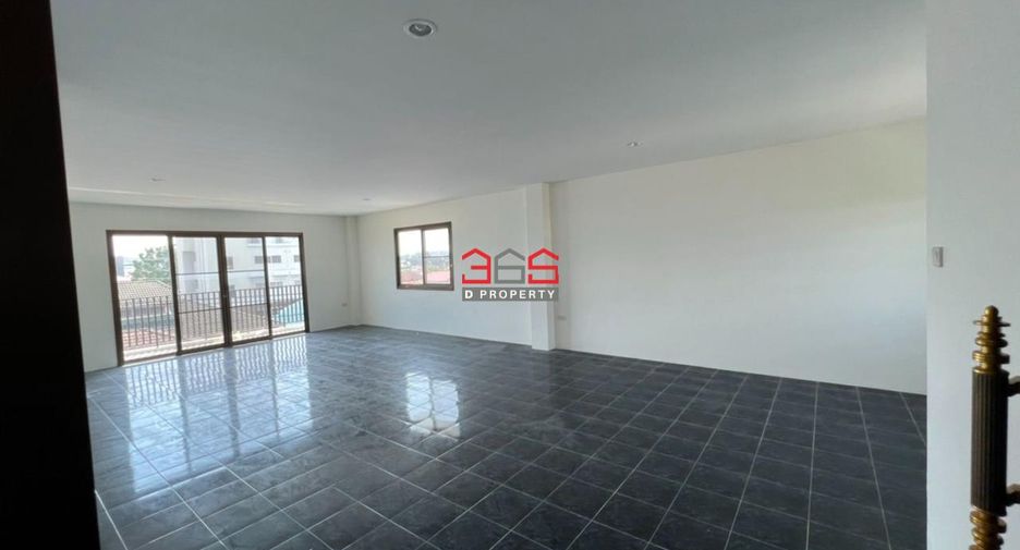 Casa en venta de 3 habitaciones en Bang Na, Bangkok