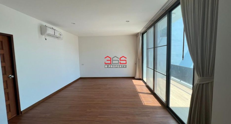 Casa en venta de 3 habitaciones en Bang Na, Bangkok
