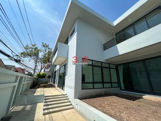 For sale 3 Beds house in Bang Na, Bangkok