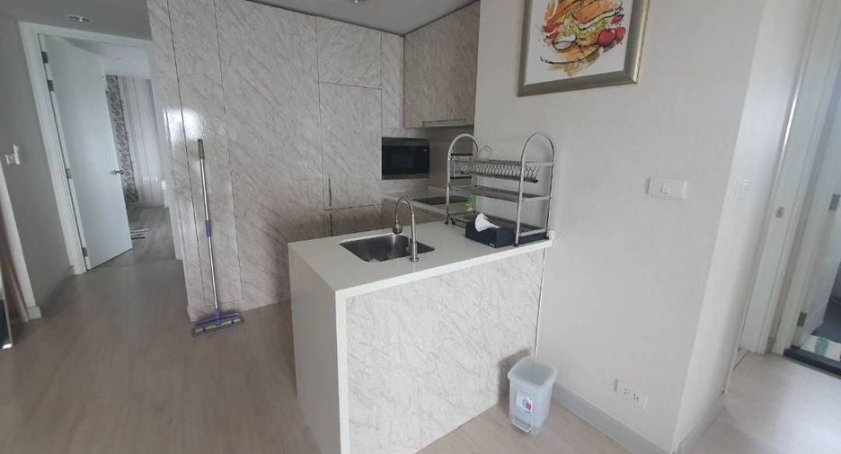 For rent 3 Beds condo in Central Pattaya, Pattaya