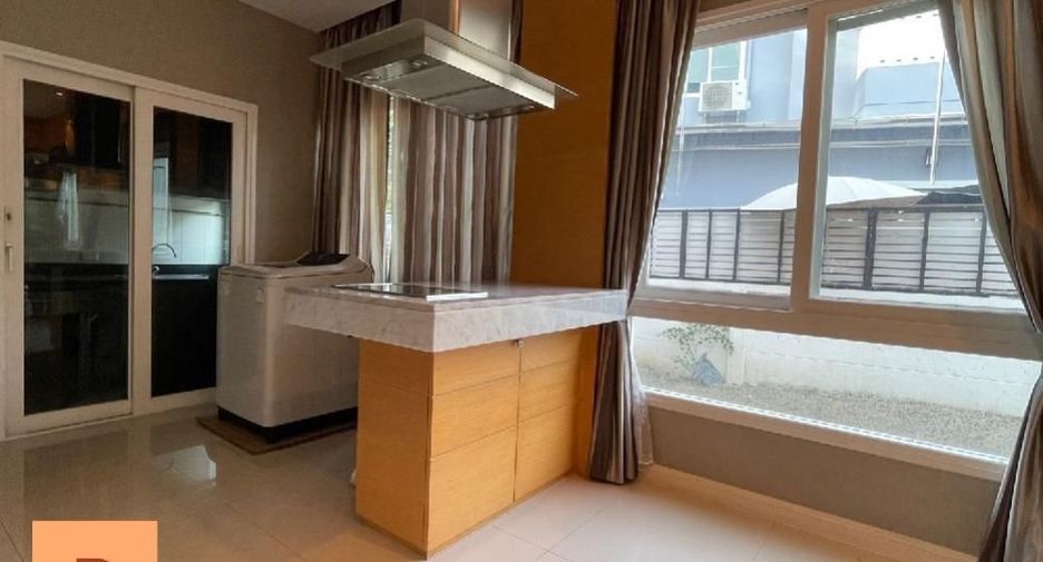 ให้เช่า 4 เตียง บ้านเดี่ยว ใน ลาดกระบัง, กรุงเทพฯ