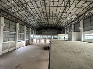 For rent warehouse in Bang Bua Thong, Nonthaburi