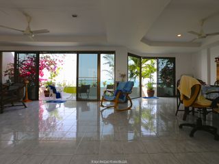 Condo en venta de 3 habitaciones en Bang Lamung, Chonburi