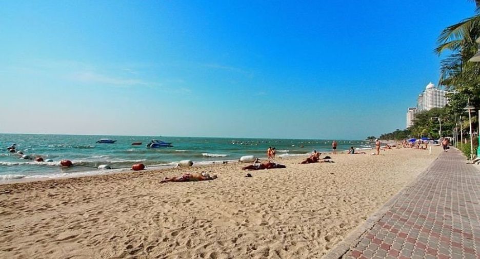 Condo en alquiler de 2 habitaciones en Bang Lamung, Chonburi