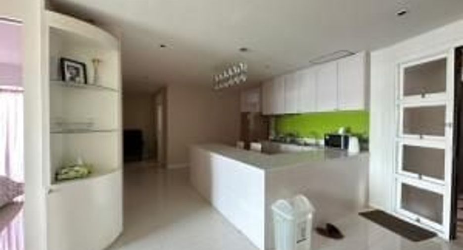 For sale 2 bed condo in Hua Hin, Prachuap Khiri Khan