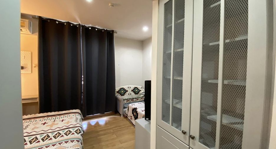 For rent studio condo in Phaya Thai, Bangkok