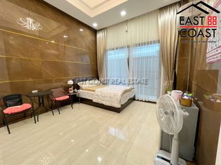 出售 3 卧室 独立屋 在 Si Racha, Chon Buri
