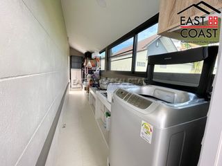 出售 3 卧室 独立屋 在 Si Racha, Chon Buri