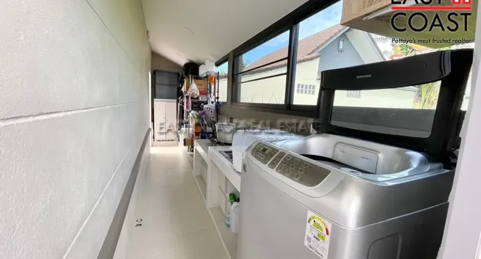 À vendre 3 chambres maison à Si Racha, Chonburi