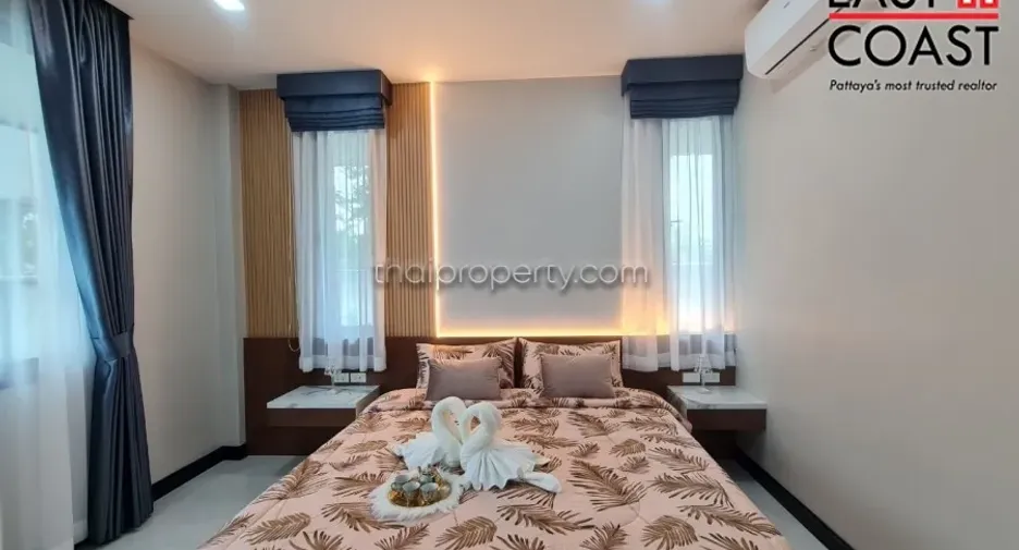 For rent and for sale 4 bedrooms house in Bang Lamung, Chonburi