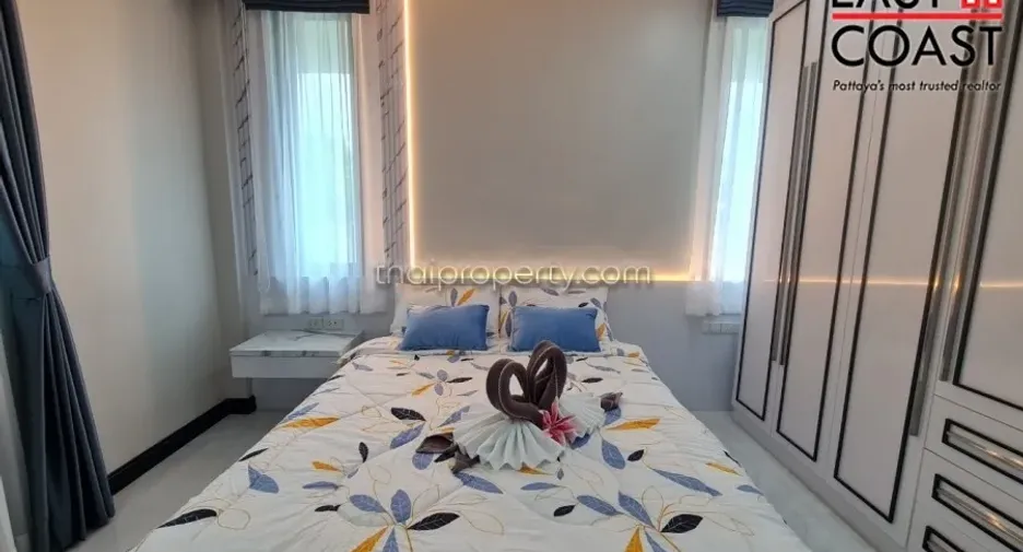 For rent and for sale 4 bedrooms house in Bang Lamung, Chonburi