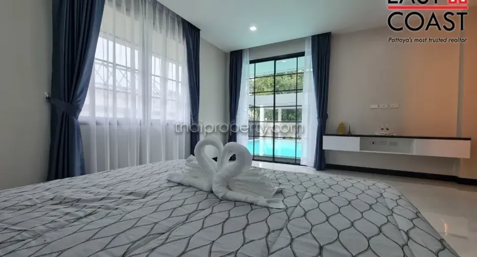 For rent and for sale 4 bedrooms house in Bang Lamung, Chonburi