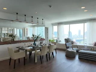 For rent and for sale 4 bedrooms condo in Khlong Toei, Bangkok
