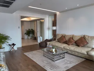 For rent and for sale 4 bedrooms condo in Khlong Toei, Bangkok