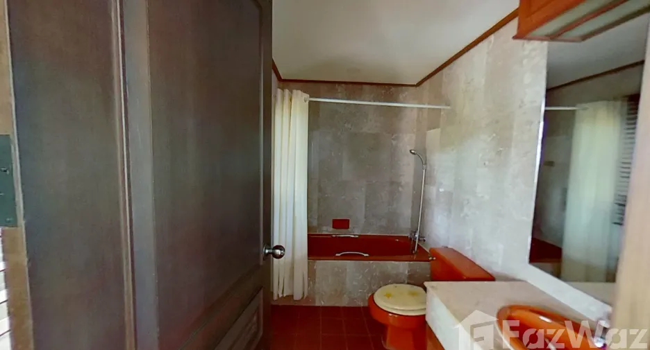 For sale 3 bed condo in Thalang, Phuket