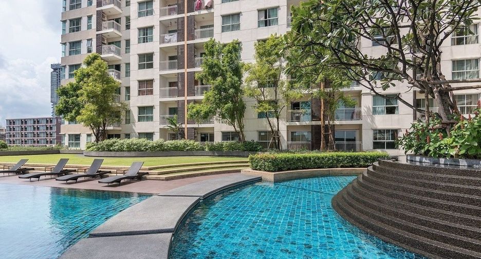 À louer 2 chambres condo à Bang Na, Bangkok