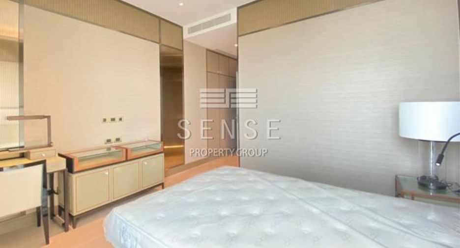 For sale 3 bedrooms condo in Khlong San, Bangkok