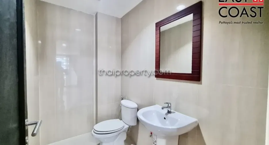 For rent and for sale 2 bedrooms condo in Bang Lamung, Chonburi