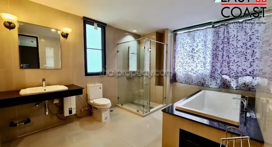 For rent and for sale 2 bedrooms condo in Bang Lamung, Chonburi
