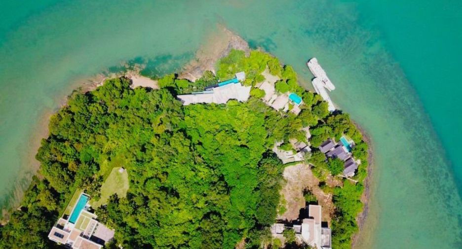 For rent and for sale 5 bedrooms villa in Mueang Phuket, Phuket
