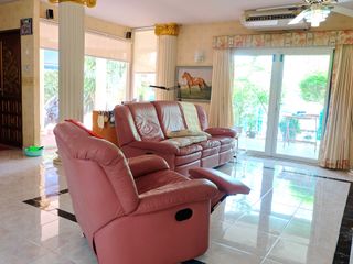 For sale そして for rent 4 Beds house in North Pattaya, Pattaya