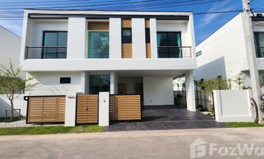 For sale 4 Beds villa in Mueang Phuket, Phuket