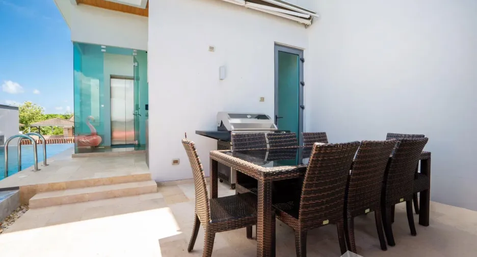 For rent 5 Beds villa in Mueang Phuket, Phuket