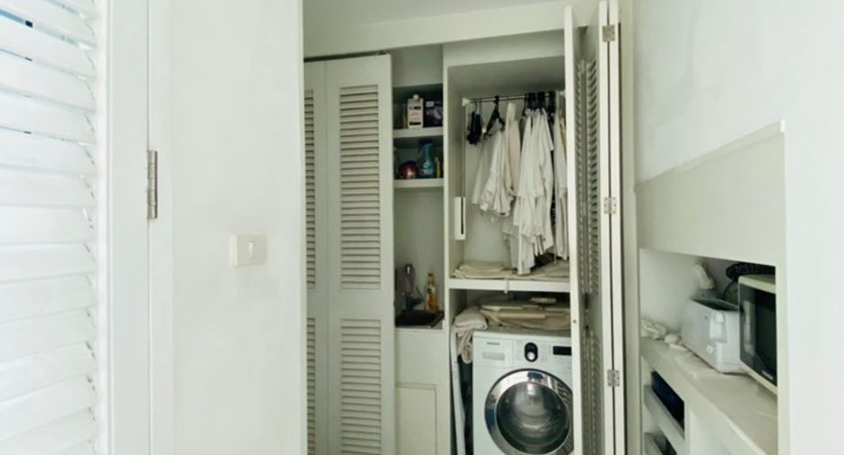 For sale 4 bedrooms condo in Bang Kho Laem, Bangkok