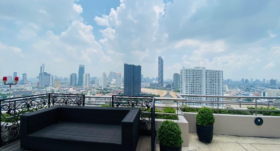 For sale 4 bedrooms condo in Bang Kho Laem, Bangkok