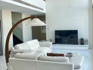For sale 4 bed condo in Khlong San, Bangkok